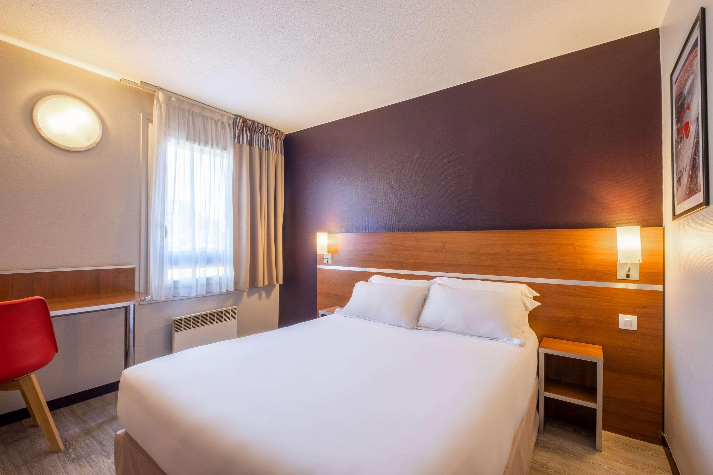 Comfort Hotel Linas - Montlhery Exterior photo